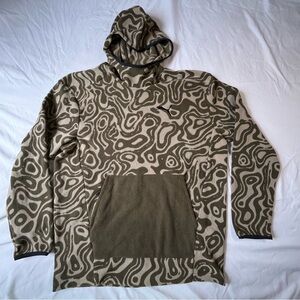 PUMA Pullover Long Sleeve Camouflage Men's Large Green Puma Logo